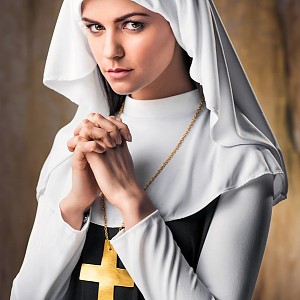 Nun